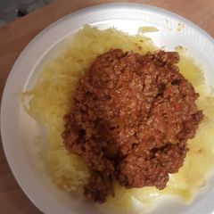 A picture of Spaghetti made with spaghetti squash.