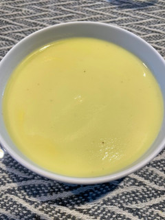 Una foto de Crema de calabacín y manzana (Thermomix)