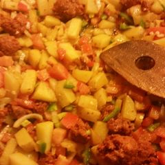 A picture of Papas a la mexicana.