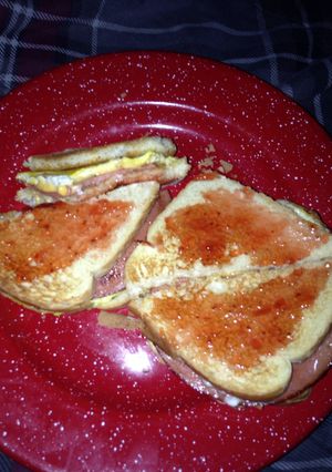A picture of Perfect Breakfast Sandwich.