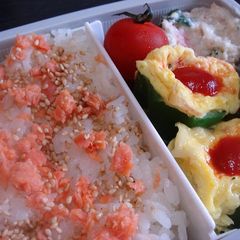 A picture of Recommended for Bentos Eggs in Green Pepper Cups.