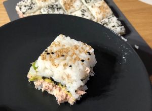Une photo de Sushi 🍣 rapide …