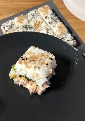 Une photo de Sushi 🍣 rapide …