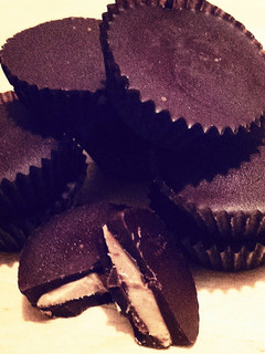 A picture of Healthy Peanut Butter Cups! (ONLY 3 ingredients!).