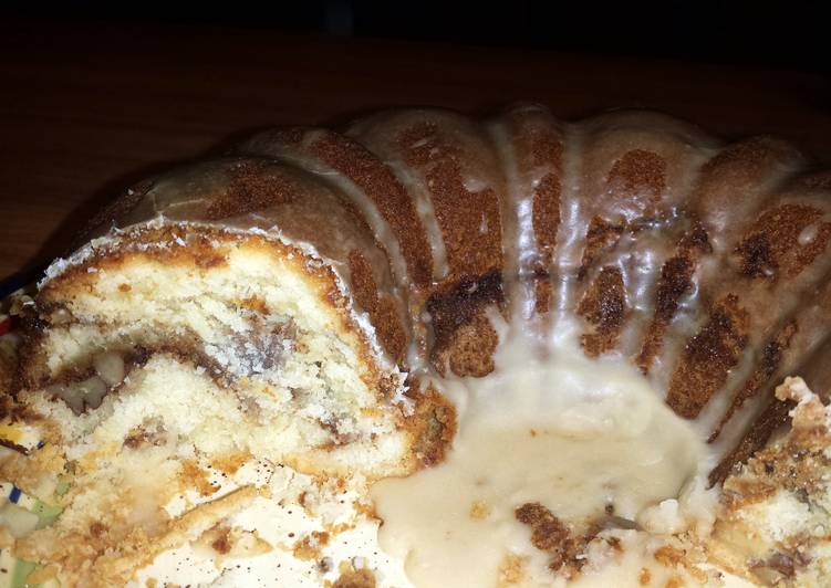 Recipe: Tasty Sour Cream Coffee Cake