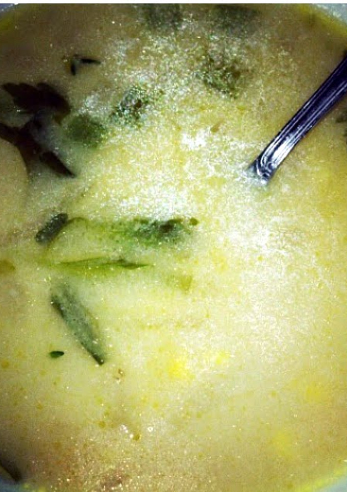 A picture of Easy Corn Chowder.
