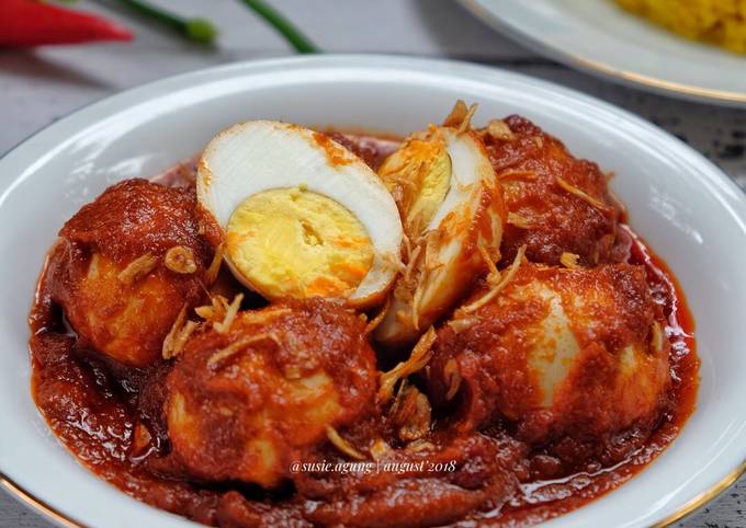 Resep Telur Bumbu Merah Hintalu Masak Habang Oleh Susi Agung Cookpad