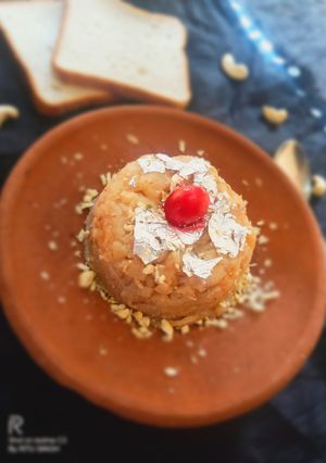 A picture of Bread Halwa.