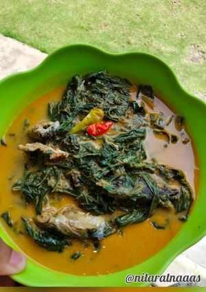 Foto resep Gulai daun singkong ikan asin baung