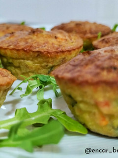 Una foto de Pastelitos de verduras y atún en robot Moulinex y Airfryer