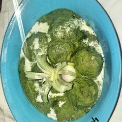 A picture of Awadhi style rice kofta curry.