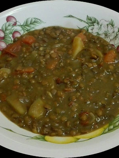 Una foto de Lentejas rápidas con verduras