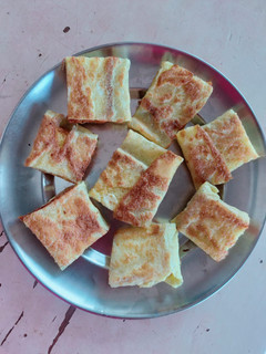 பிரெட் ஆம்லெட் செய்முறை முக்கிய புகைப்படம்