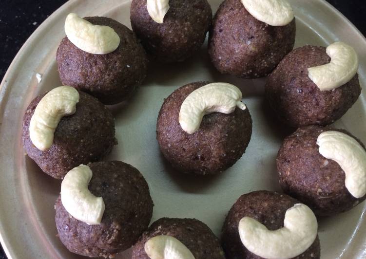 Step-by-Step Guide to Prepare Quick Ragi Oats dry fruits ladoo