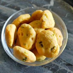 Baked Mathri A picture of Baked Mathri.