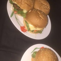 A picture of #best 2019 recipeCheese burger.