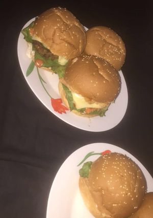 A picture of #best 2019 recipeCheese burger.
