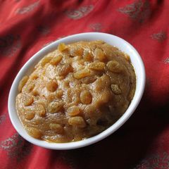 A picture of Besan Ka Halwa.