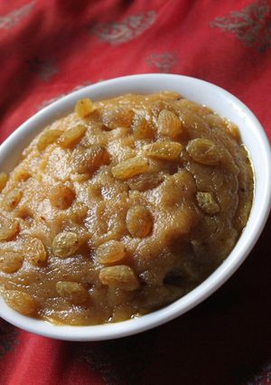 A picture of Besan Ka Halwa.