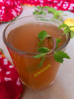 ફુદીના નો શરબત (Pudina Sharbat Recipe In Gujarati) રેસીપી મુખ્ય ફોટો