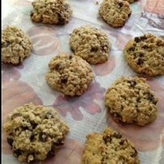 A picture of Cookies chocolate chips.