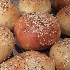 A picture of Bread Maker Everything Hamburger Buns.
