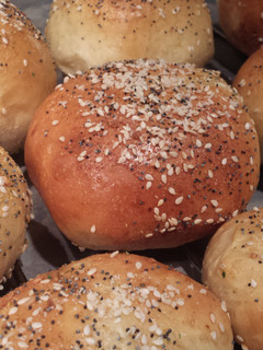 A picture of Bread Maker Everything Hamburger Buns.
