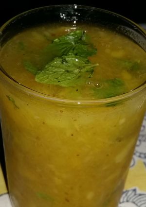 A picture of Aam panna (raw mango drink).