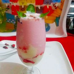 A picture of Pnchamrit lassi.