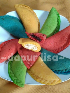Foto resep Martabak lipat rainbow ala dapuR Lisa