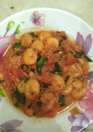 Foto resep Udang pedas + tomat kemangi