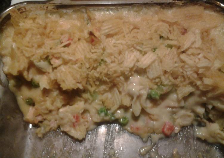 Classic Tuna Casserole