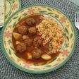 Albóndigas en caldillo con chile morita