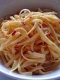 Chilli & Garlic Linguine (vegan)