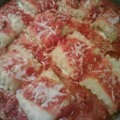 A picture of Lasagna Roll Ups.