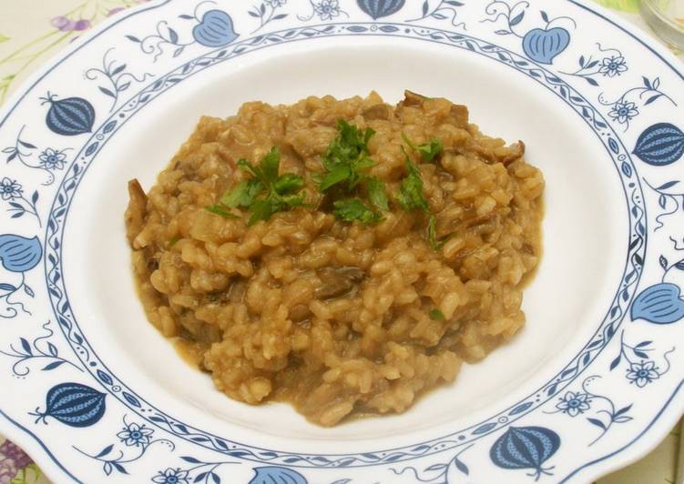 Step-by-Step Guide to Make Super Quick Homemade Northern Italy Risotto with Porcini Mushrooms