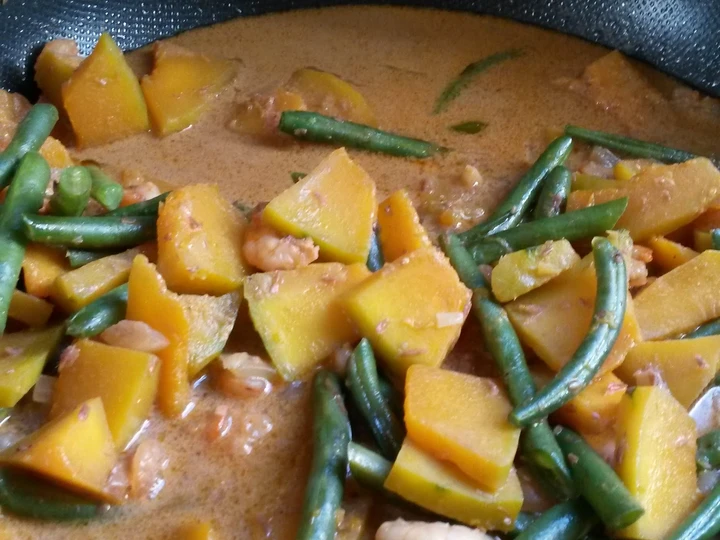 Easy Way Make Recipe Squash with coconut milk (ginataang kalabasa) that is Really Delicious, Delicious}