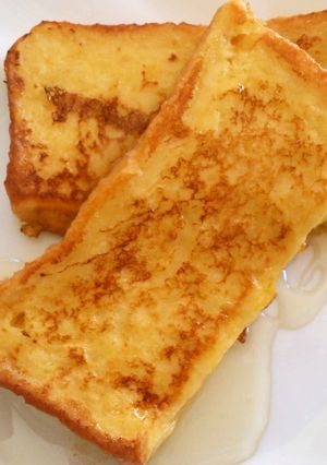A picture of Simple! Fluffy and Moist French Toast.