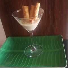 A picture of Gajar halwa dips.