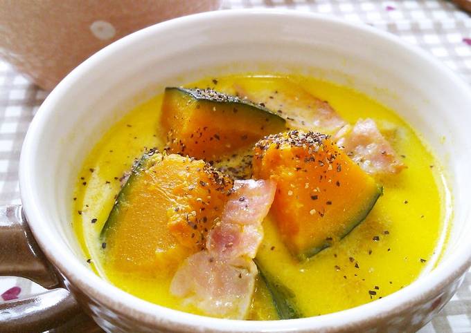Kabocha Squash and Bacon in Buttery Milk Soup