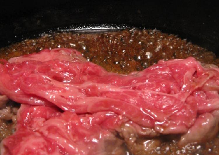 Sukiyaki (with Kansai-style Warishita Sauce)