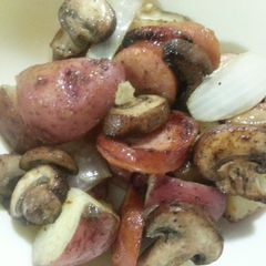 A picture of J's Quick 1 pan Beef Sausage & Onions.