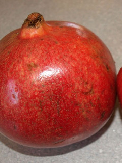 A picture of How to Easily Peel a Pomegranate.