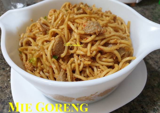 Cara Gampang Membuat Mie Goreng yang Lezat Sekali