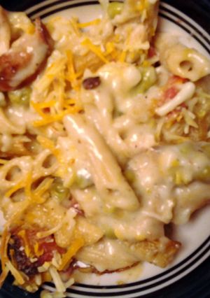 A picture of 3 Cheese Chicken Alfredo Bake.