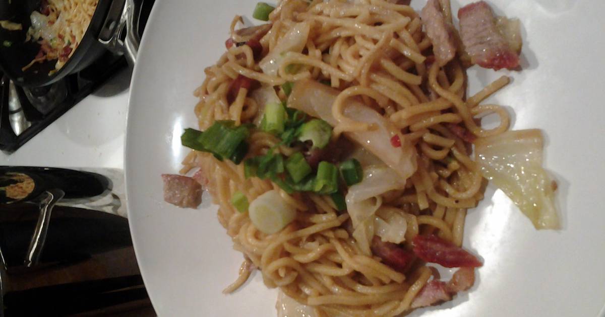Chow Mein (egg noodles) Recipe by Chef.Cheng Cookpad