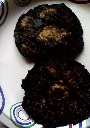 A picture of Grilled portobello caps.