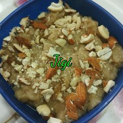 Aate ka halwa A picture of Aate ka halwa.