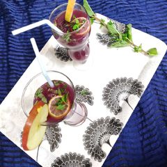 A picture of Love mojito.