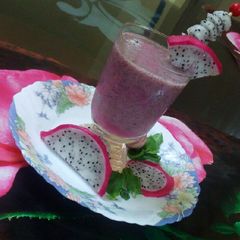 Dragon fruit smoothie A picture of Dragon fruit smoothie.